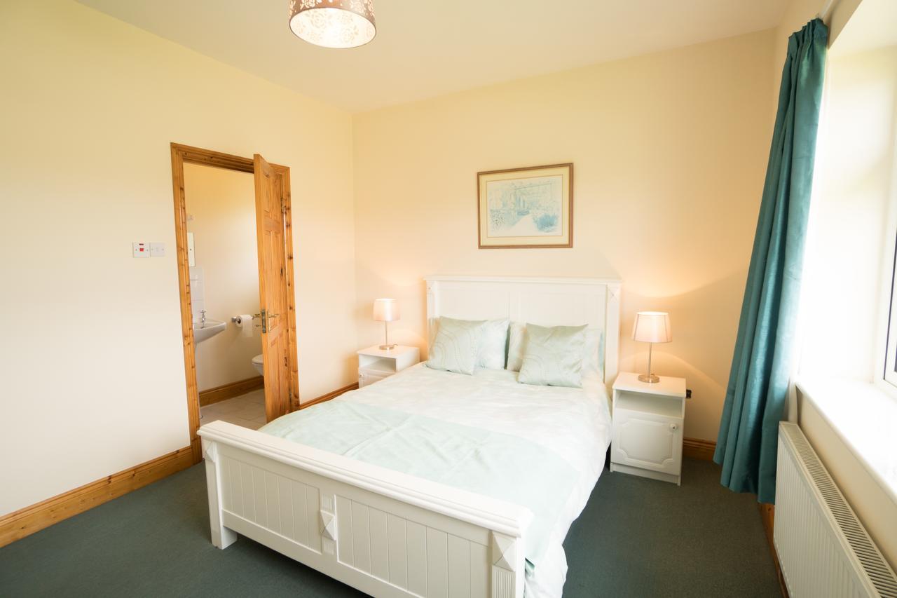 אניסקרון Fortview Guest House מראה חיצוני תמונה